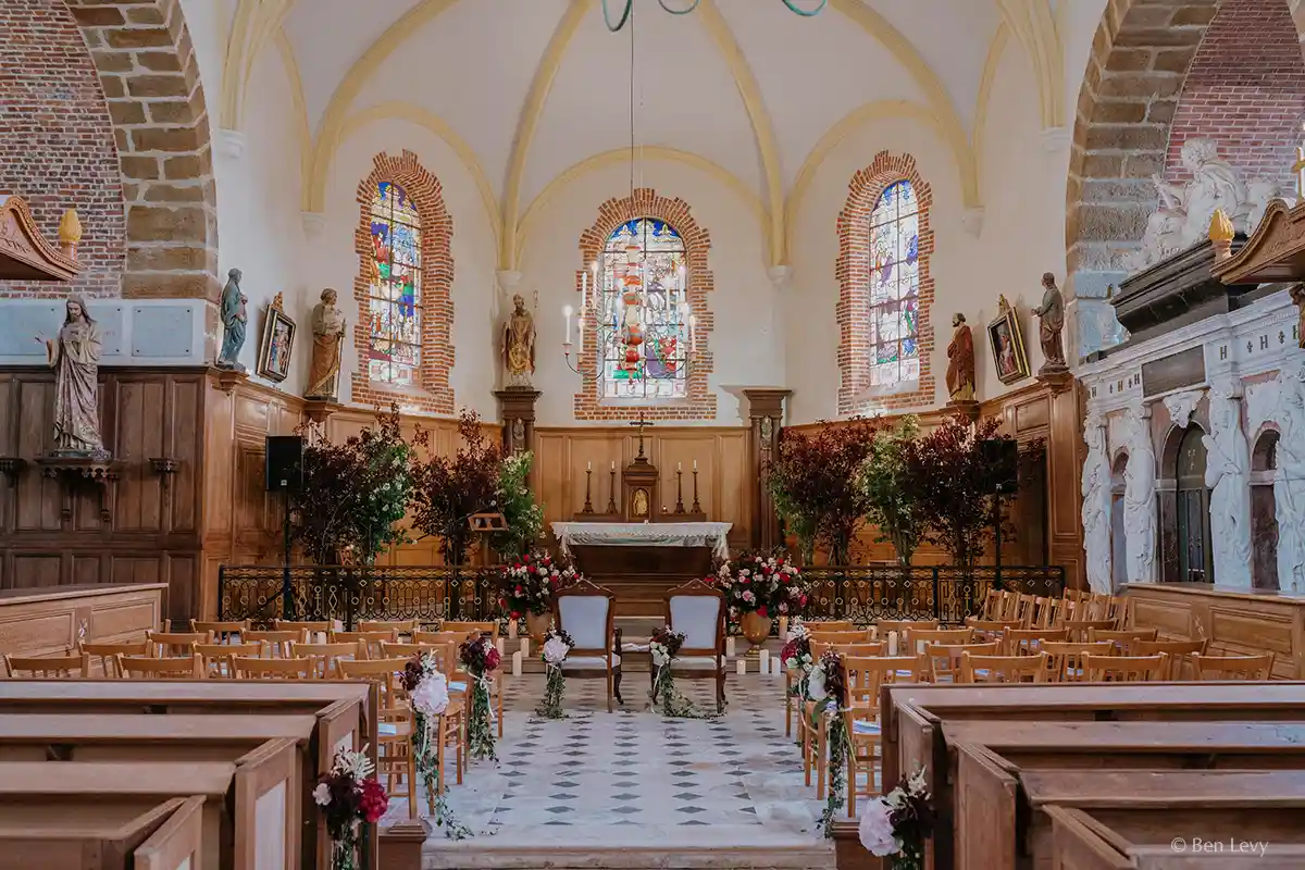 l'église et son mausolée pour une cérémonie de mariage