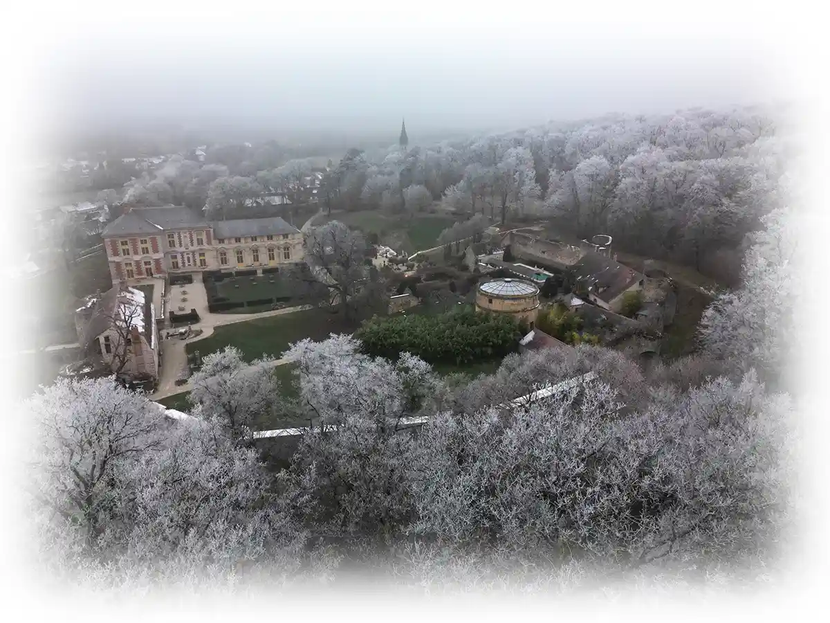 le Château de Vallery en hiver